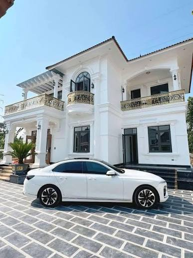 nhà lầu xe hơi